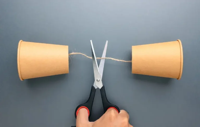 the-transmission-problem-why-brilliant-strategies-often-fail-to-reach-their-audience