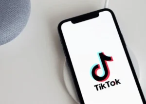 tiktok-shuts-down-nashville-office-laying-off-all-employees-amid-broader-us-restructuring-and-intensifying-regulatory-pressures