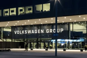 volkswagens-workforce-restructuring-faces-mounting-opposition-amid-warnings-of-up-to-140000-jobs-at-risk