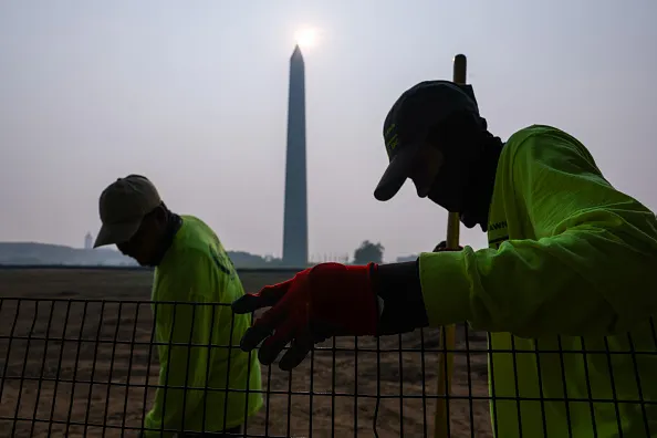 workplaces-confront-rising-fmla-demands-amid-escalating-climate-extremes