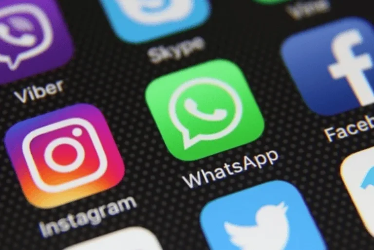 centre-mulls-social-media-code-of-conduct-for-govt-employees