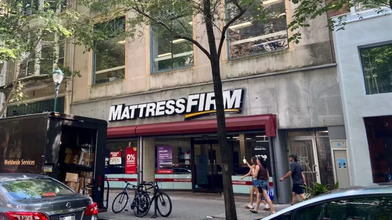 mattress-firm-managers-fmla-claim-dismissed-over-unprescribed-therapeutic-activities-for-sons-mental-health