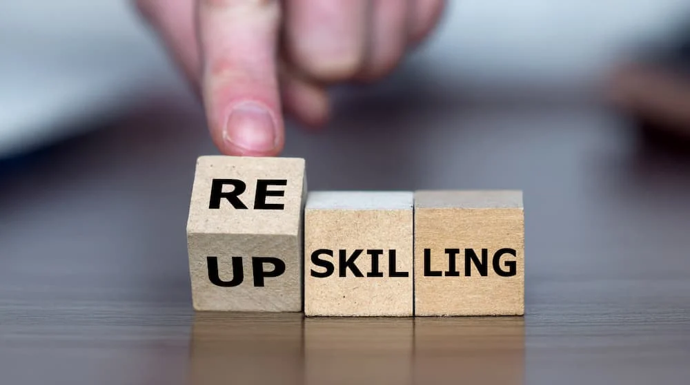 rethinking-ais-role-in-employment-from-automation-threat-to-mobility-catalyst-for-a-dynamic-workforce