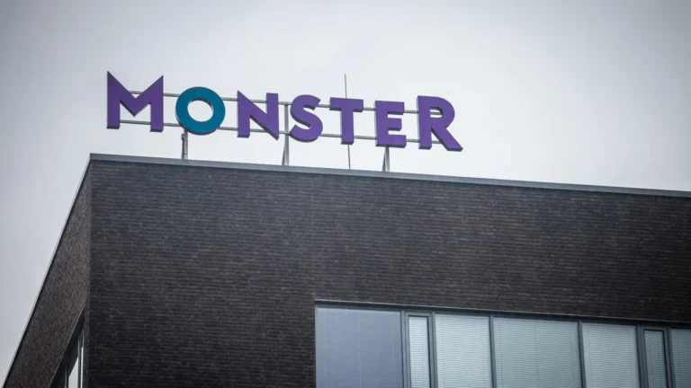 rethinking-recruitment-monster-analysis-reveals-traditional-job-postings-fail-to-attract-experienced-candidates-seeking-lateral-career-moves