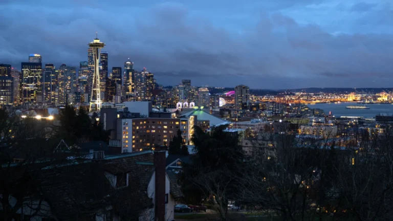 seattle-must-face-hostile-work-environment-claim-by-white-former-employee