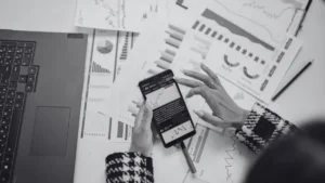 the-evolution-of-mobile-accessibility-in-ats-and-hr-software-driving-efficiency-and-candidate-engagement-in-a-hybrid-world