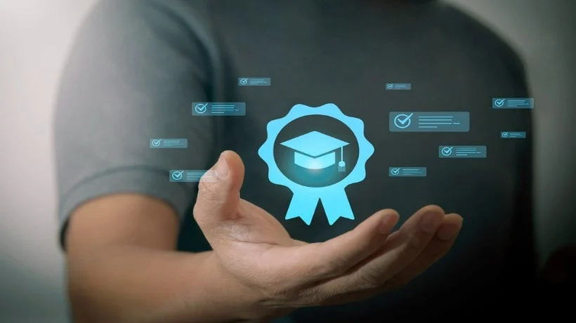 the-evolution-of-online-learning-bridging-the-trust-gap-with-verifiable-credentials-and-eqf-standards