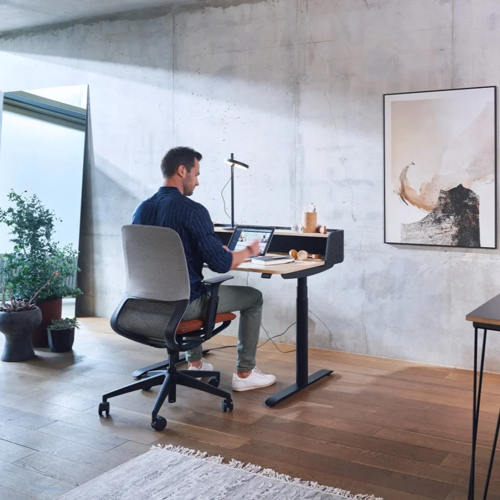 the-hidden-career-cost-men-working-remotely-may-face-greater-penalties-than-women
